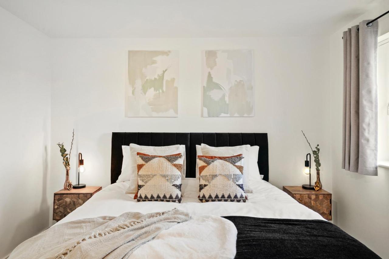 Luxury Apartment At Holt House Milton Keynes Luaran gambar