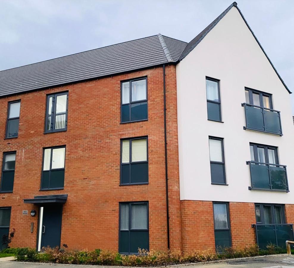 Luxury Apartment At Holt House Milton Keynes Luaran gambar
